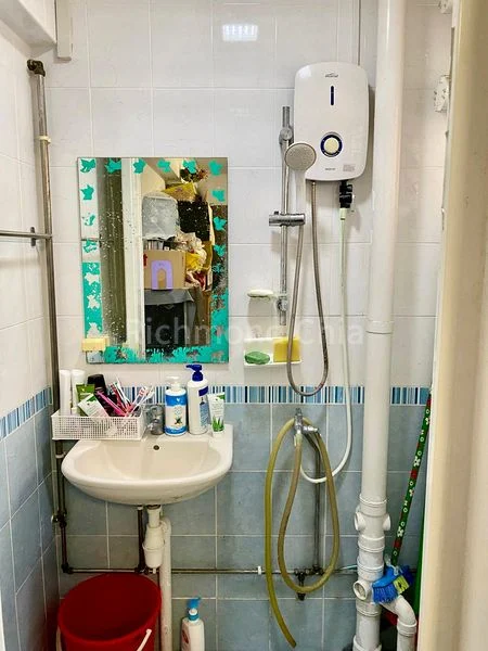 3 Room (3I) HDB for Sale in  804 King George's Avenue - Image 6