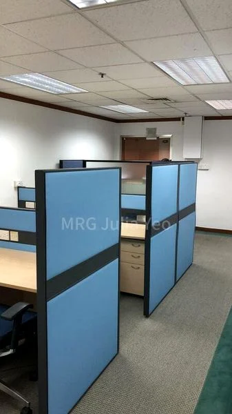 Office for Sale: International Plaza - Image 3