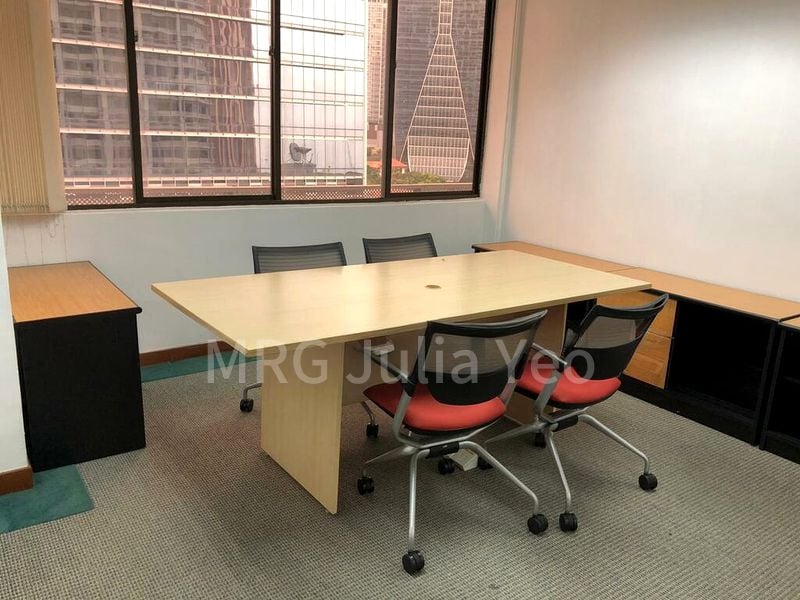 Office for Sale: International Plaza - Image 4