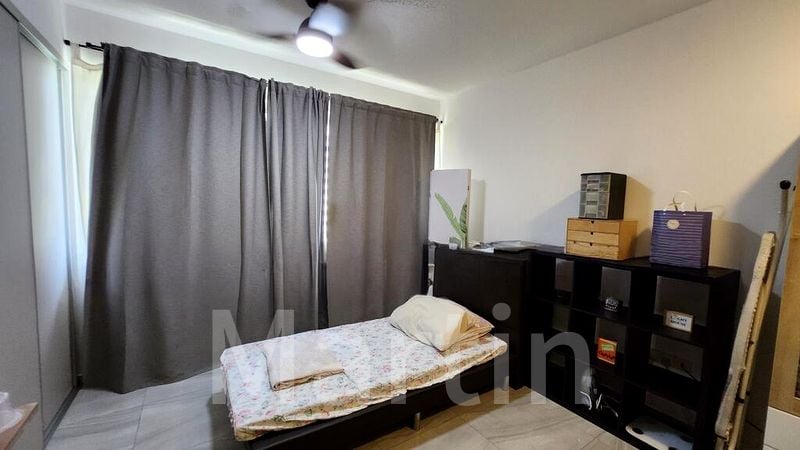 1 Bed Condo for Rent in High Park Residences - Image 2