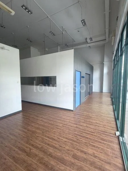 Light Industrial (B1) for Sale: Redhill Forum - Image 4