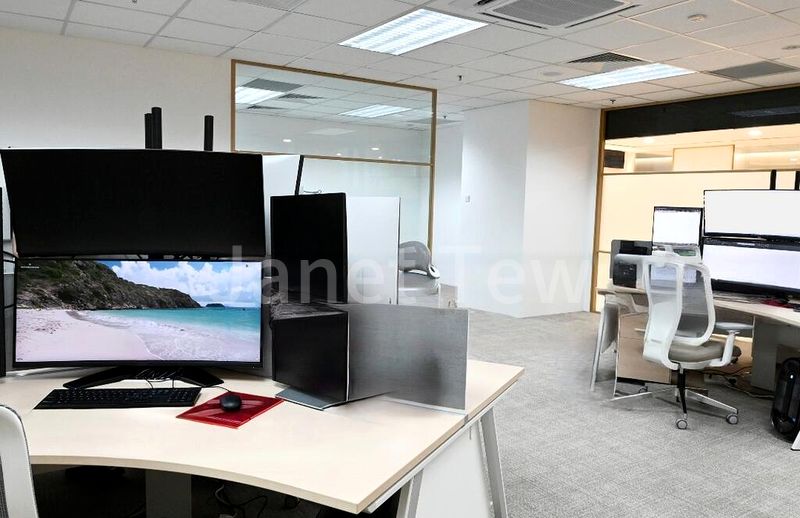 Office for Rent: Raffles Place, Modern Fit-Out, Premium Furnishings, Sea Views, High Floor - Image 1