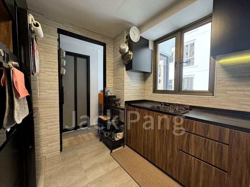 2 Bed Apartment (Condo) for Sale in  Parkview Apartments - Image 1