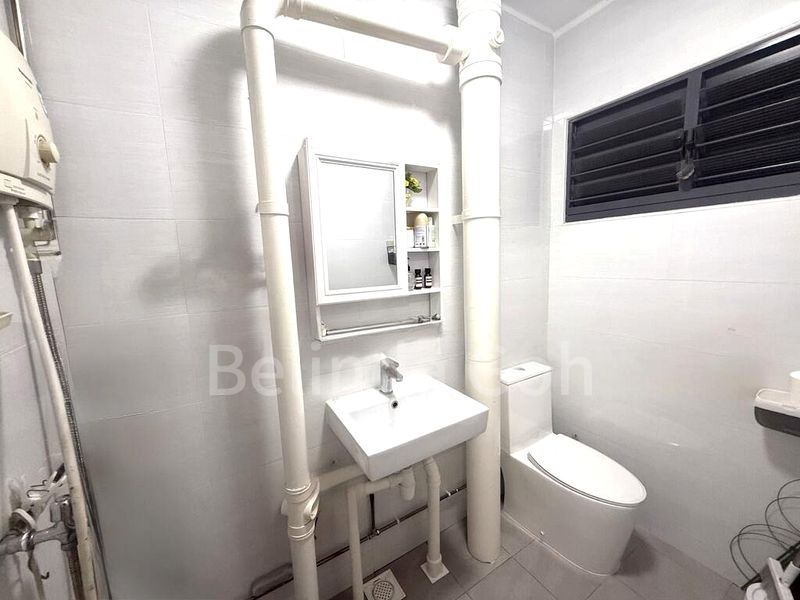 4 Room (4A) HDB for Sale in 362 Yishun Ring Road - Image 5