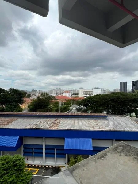 Light Industrial (B1) for Rent: Cititech Industrial Building - Image 2