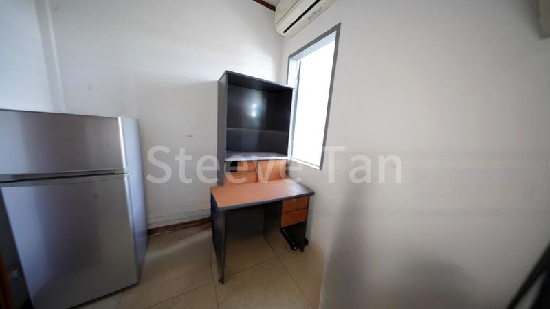 Light Industrial (B1) for Rent: Oxley BizHub - Image 4