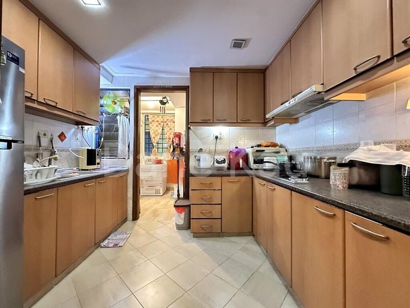 3 Bed Condo for Sale in Westcove Condominium - Image 11