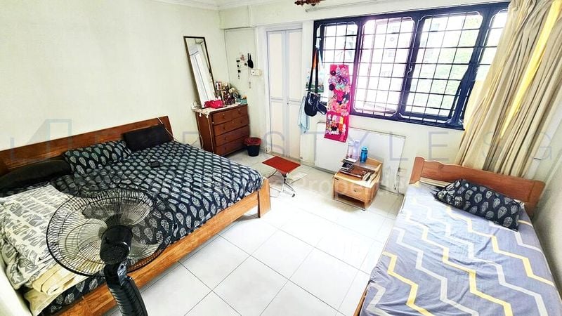 5 Room (5STD) HDB for Rent in  161 Yishun Street 11 - Image 13