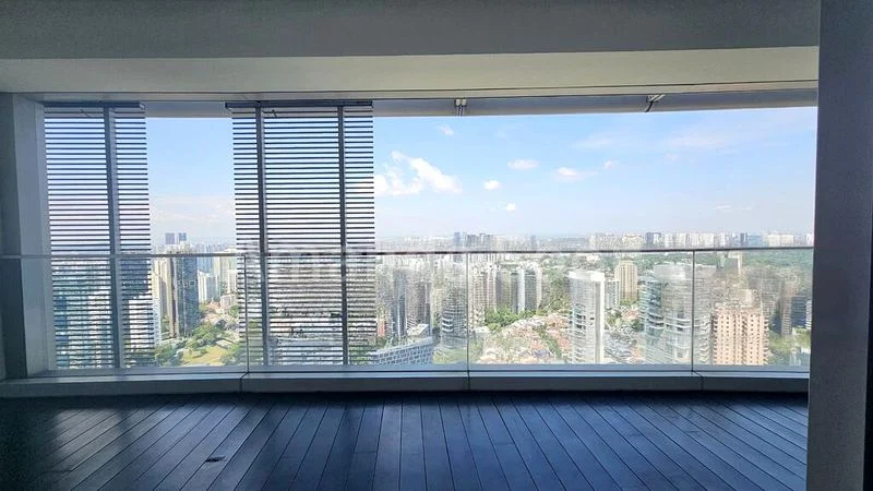 4 Bed Condo for Rent in  The Orchard Residences - Image 10