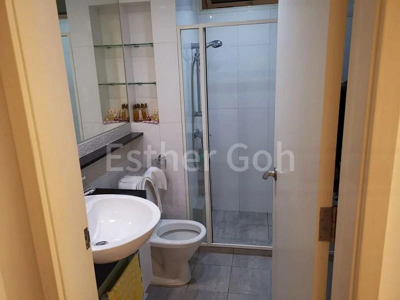 2 Bed Condo for Rent in Ris Grandeur - Image 6