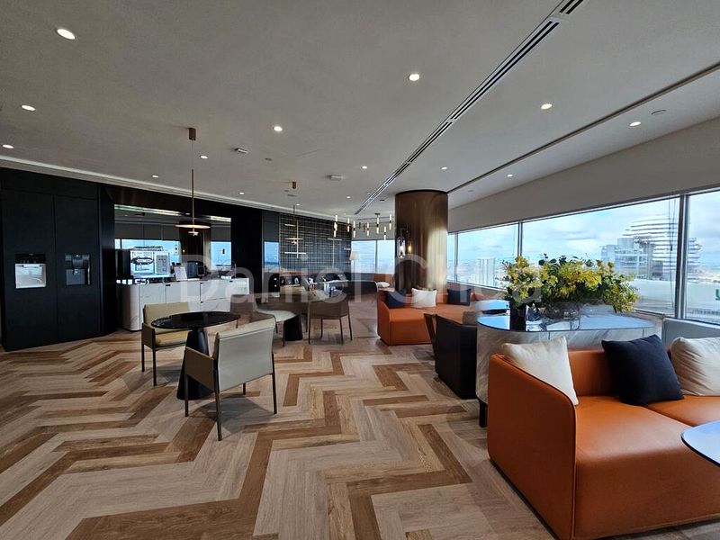 Office for Rent: Gateway East - Image 1