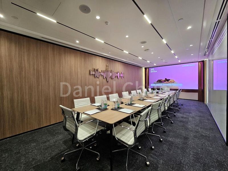 Office for Rent: Gateway East - Image 3