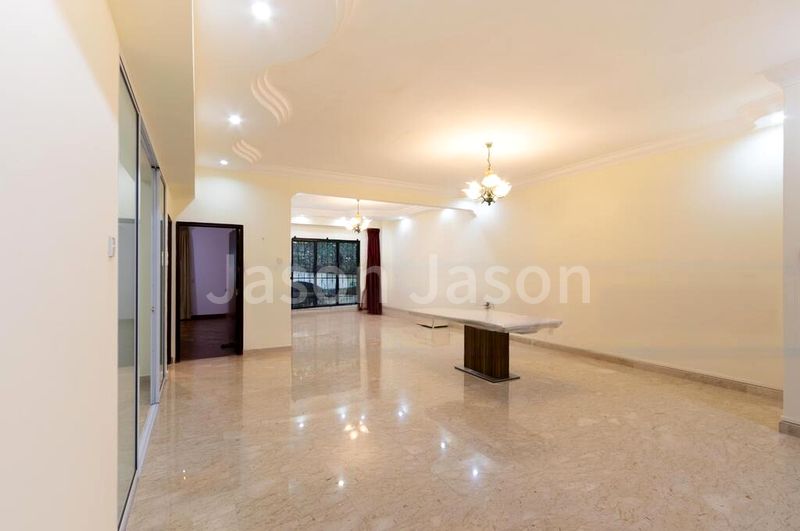 4 Bed Condo for Rent in  The Anchorage - Image 11