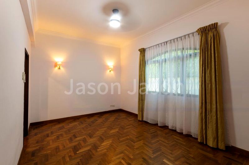 4 Bed Condo for Rent in  The Anchorage - Image 6