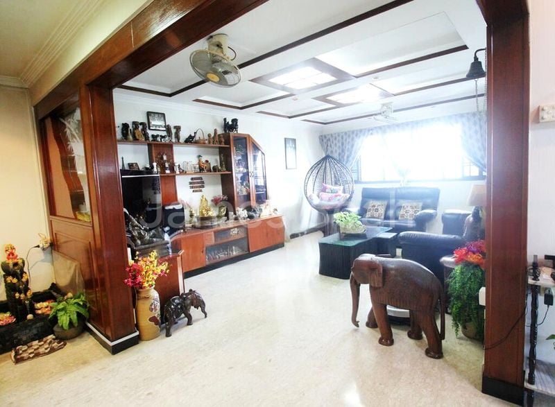 5 Room (5A) HDB for Sale in  220 Jurong East Street 21 - Image 1