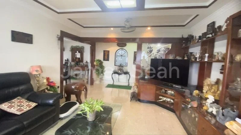 5 Room (5A) HDB for Sale in  220 Jurong East Street 21 - Image 4