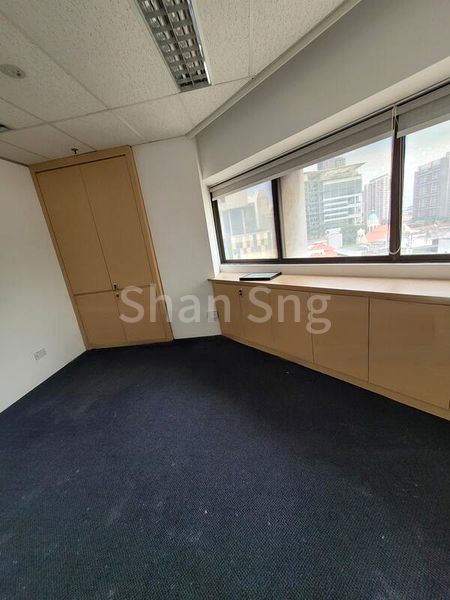 Office for Rent: Fortune Centre - Image 3
