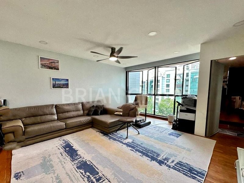 3 Bed Condo for Sale in  Hilltop Grove - Image 1