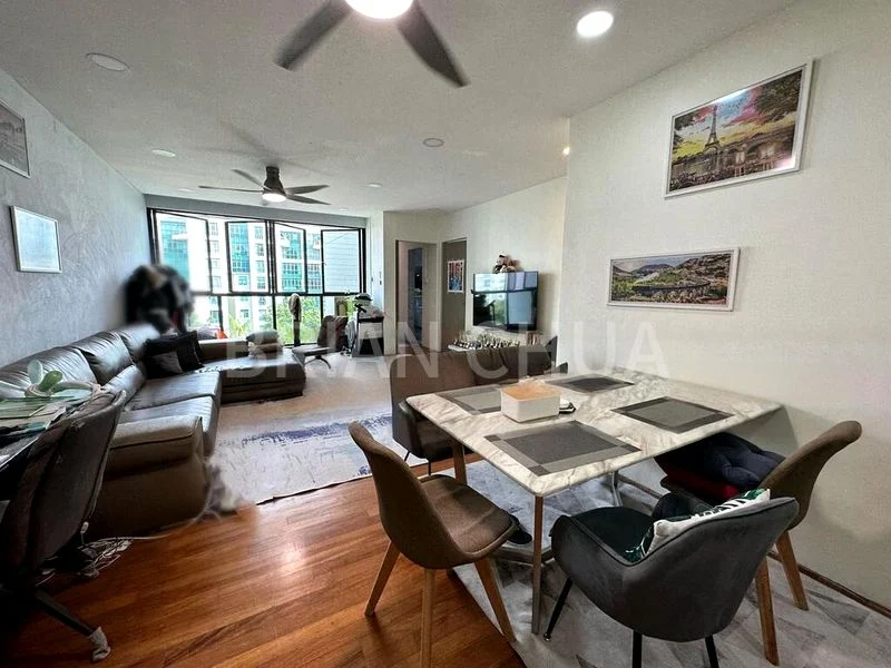 3 Bed Condo for Sale in  Hilltop Grove - Image 3