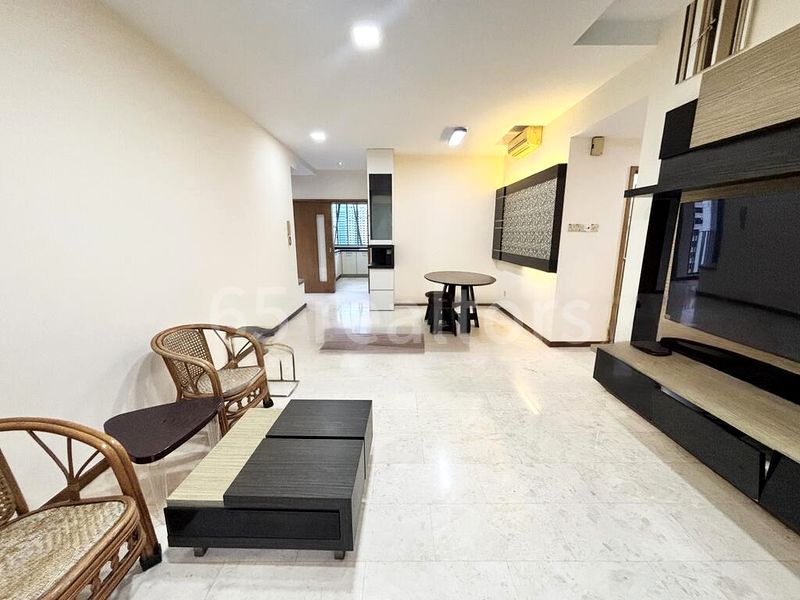 3 Bed Condo for Rent in  The Quintet - Image 13