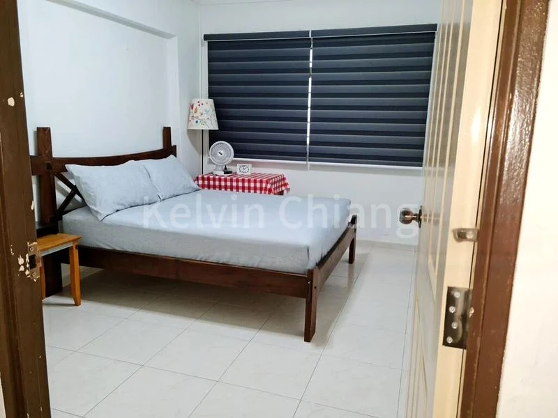 Common Room (HDB) for Rent in  758 Jurong West Street 74 - Image 6