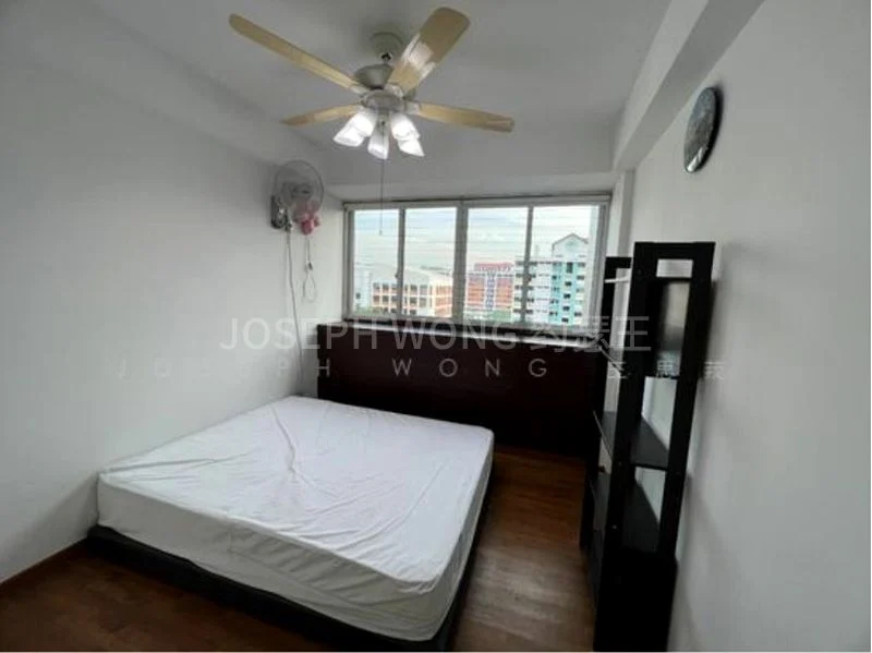 3 Bed Executive Condo for Rent in  The Esparis - Image 3
