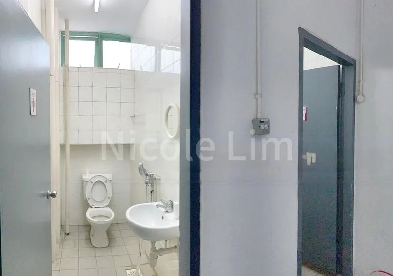 Factory / Workshop (B2) for Rent: Shun Li Industrial Park - Image 3