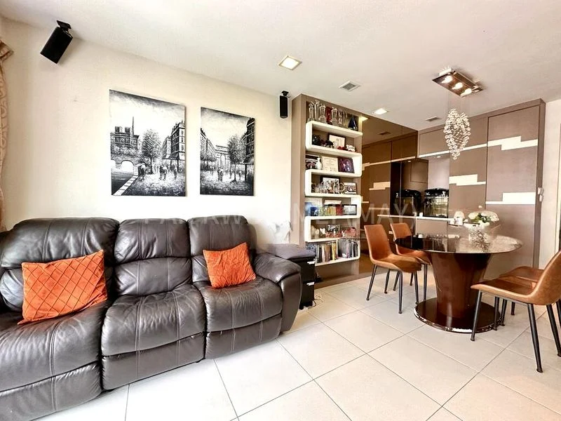 4 Room (4A) HDB for Sale in  269B Punggol Field - Image 2