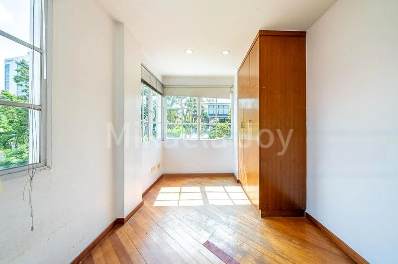 6 Bed Semi-Detached House (Landed) for Rent in  Corona Factory - Image 12