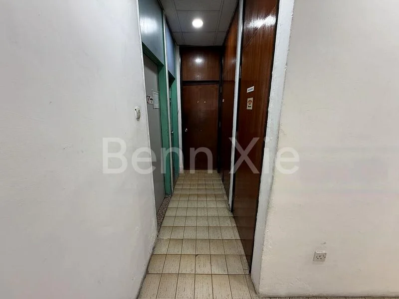 Office for Sale: Far East Finance Building - Image 1