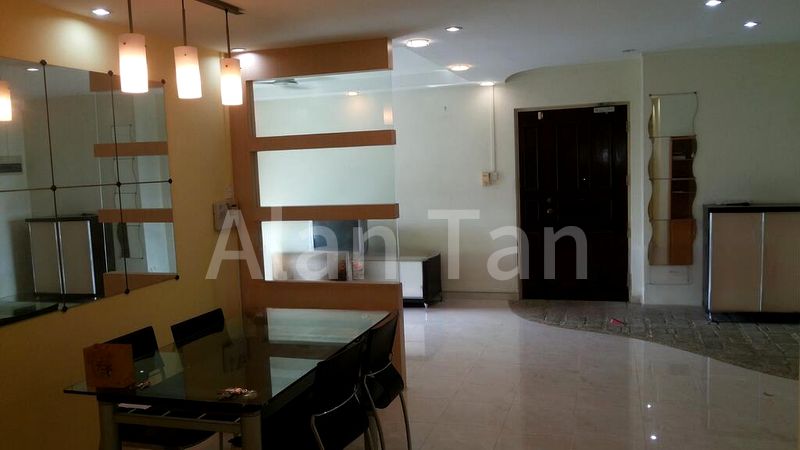 5 Room (5I) HDB for Sale in 176D Edgefield Plains - Image 4