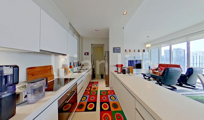 3+1 Bed Condo for Rent in  The Cosmopolitan - Image 13