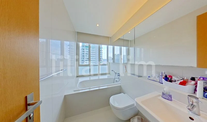 3+1 Bed Condo for Rent in  The Cosmopolitan - Image 18