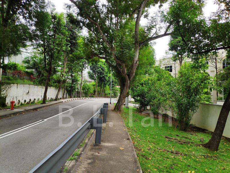 3 Bed Condo for Rent in  Dormer Park - Image 2