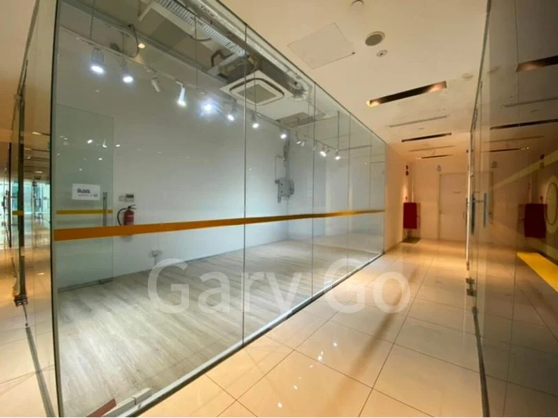 Shop / Shophouse for Rent: Oxley Tower - Image 7