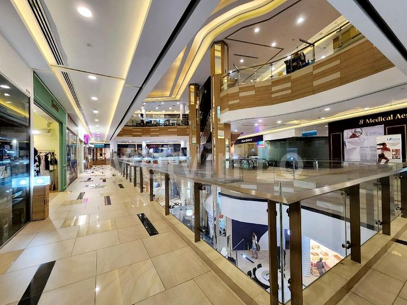 Other Retail for Sale: Alexandra Central Shop - Image 4