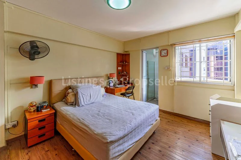 4 Room (4A) HDB for Sale in 225 Pending Road - Image 4