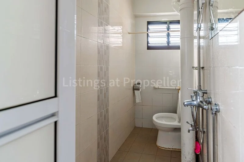 4 Room (4A) HDB for Sale in 225 Pending Road - Image 8