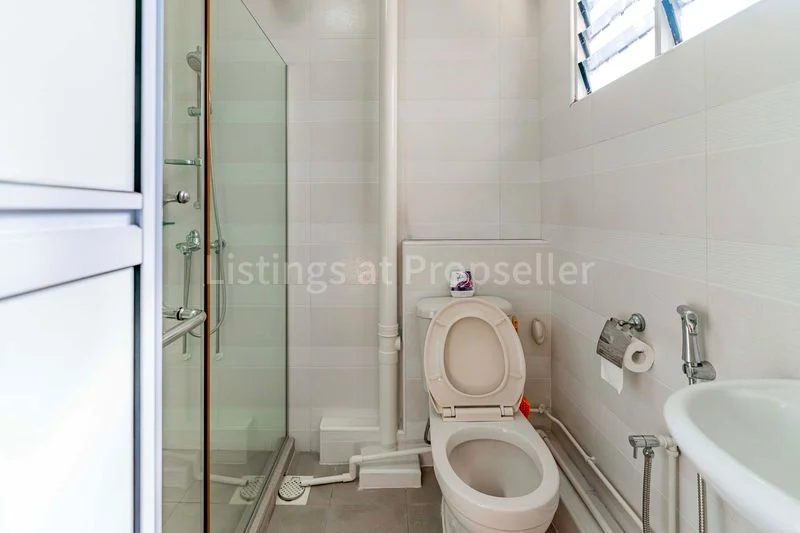 4 Room (4A) HDB for Sale in 225 Pending Road - Image 9
