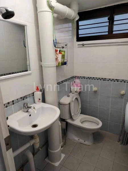 Common Room (HDB) for Rent in  429 Clementi Avenue 3 - Image 12