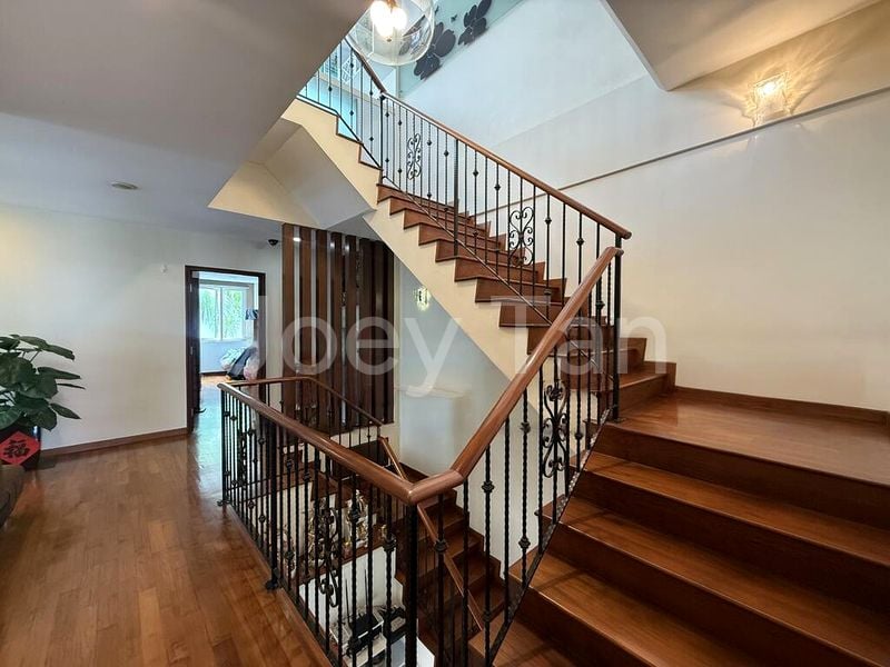 6 Bed Semi-Detached House (Landed) for Sale in Flower Road - Image 6