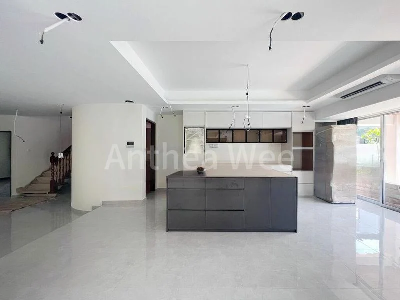 5 Bed Bungalow (Landed) for Rent in Orchid Village - Image 2