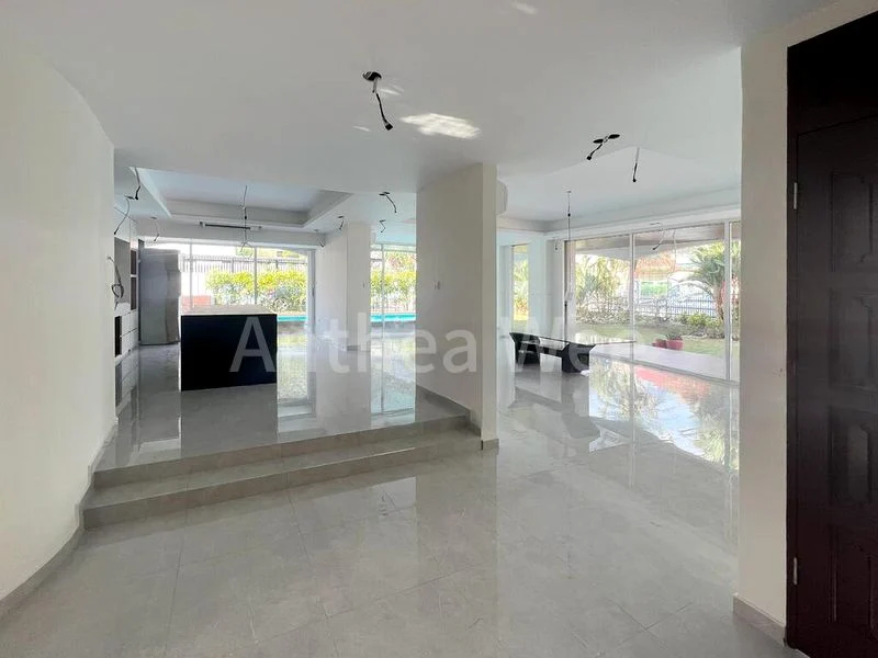 5 Bed Bungalow (Landed) for Rent in Orchid Village - Image 1