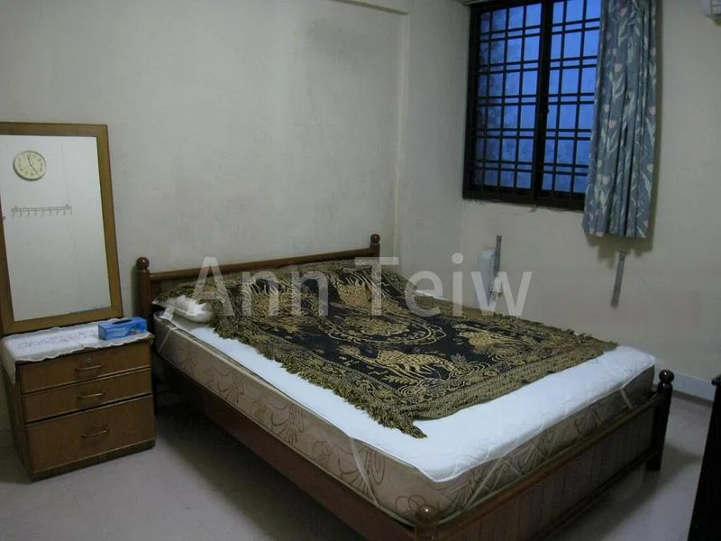 3 Room (3I) HDB for Rent in  504 Bukit Batok Street 52 - Image 3