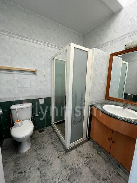 4 Bed Terraced House (Landed) for Rent in  Kew Cottages - Image 8