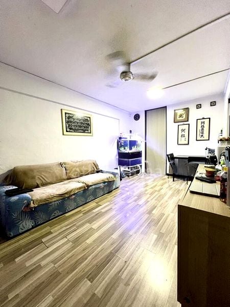 3 Room (3S) HDB for Sale in  302 Ubi Avenue 1 - Image 5