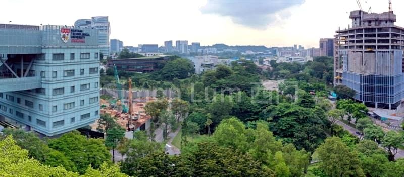 4 Bed Condo for Sale in Blossoms By The Park - Image 5