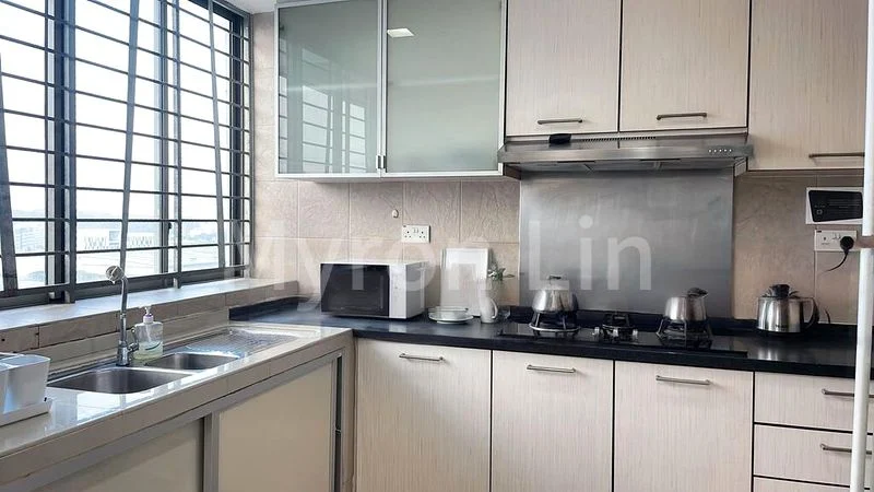 Room (Condo) for Rent in  The Quintet - Image 6