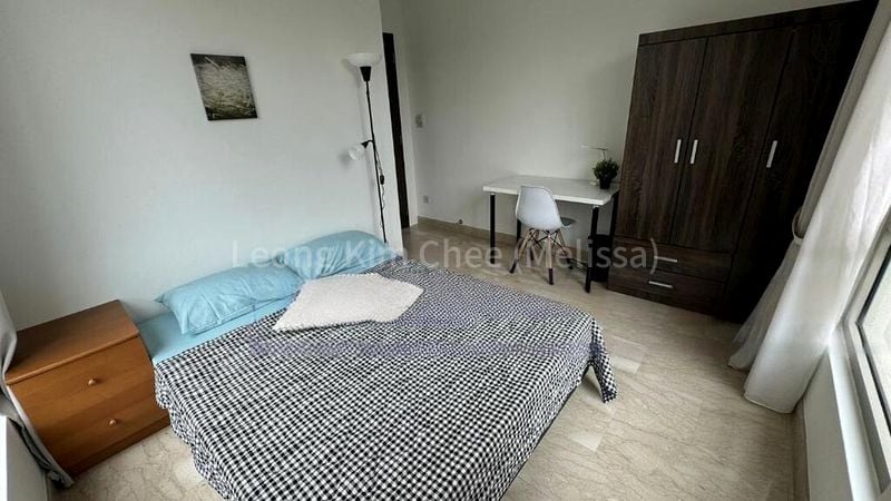 6 Bed Condo for Rent in  Maple Woods - Image 16