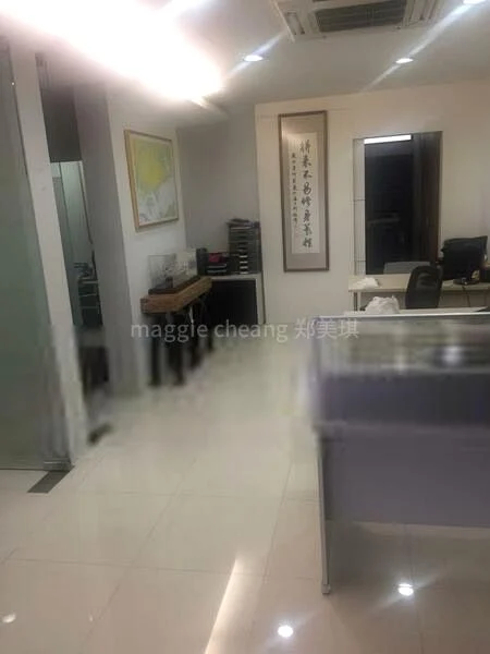 Shop / Shophouse for Sale: 7 Everton Park - Image 1